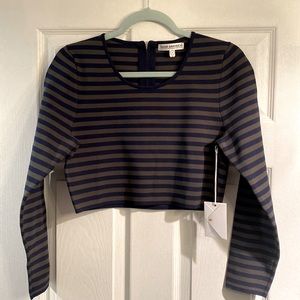 Brand new good American cropped top